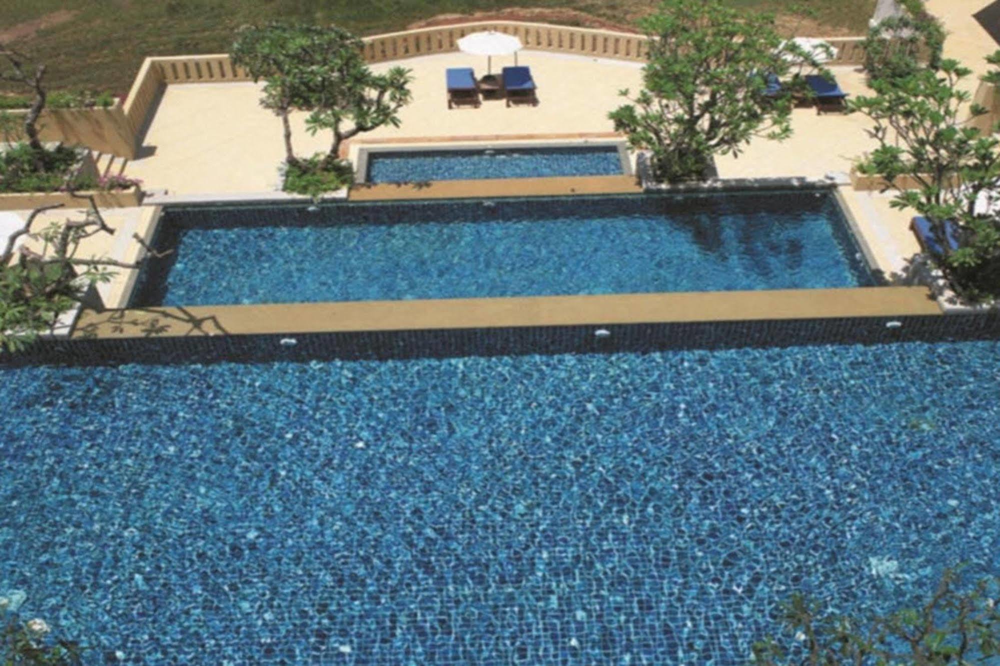 Pavilion Queen'S Bay Ao Nang 设施 照片